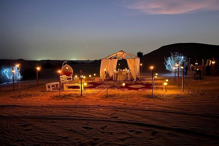 Private Dinner in the Heart of the Desert with Entertainment show - Photo 1 of 13